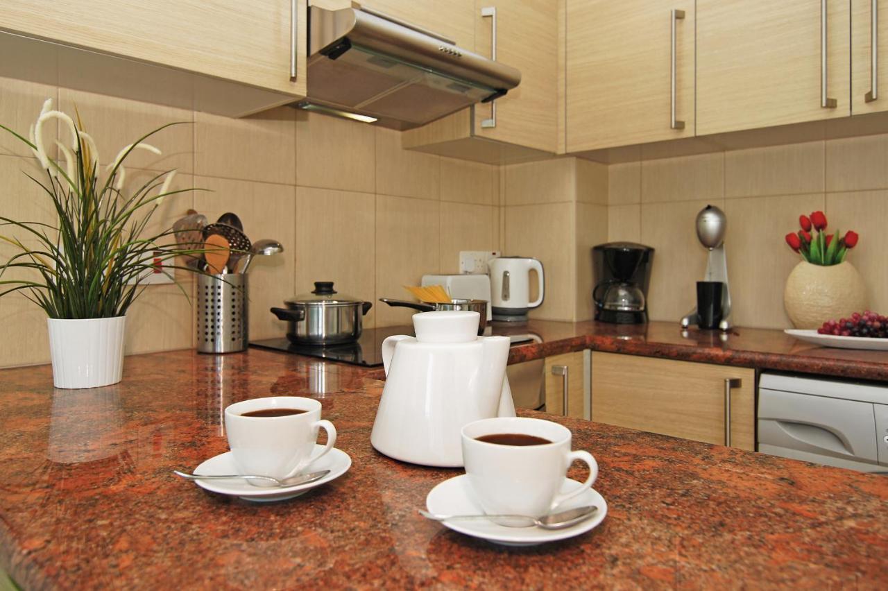 Calypso - Coralli Beachfront Apartment โปรทาราส ภายนอก รูปภาพ